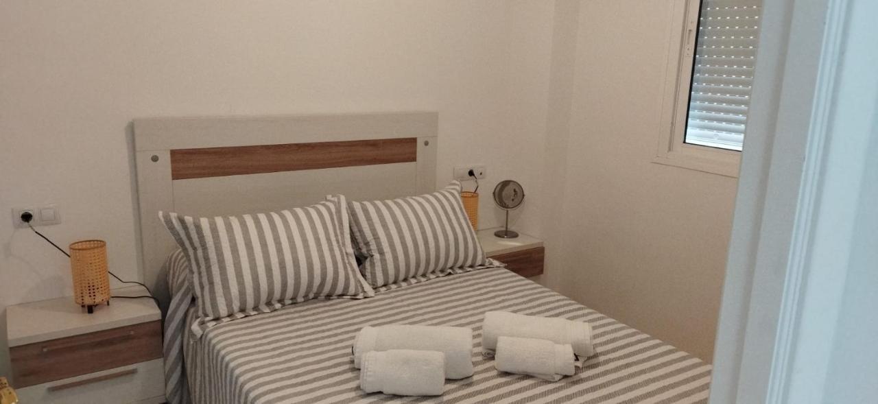 Apartamentos Costa De La Luz Playa 罗塔 外观 照片
